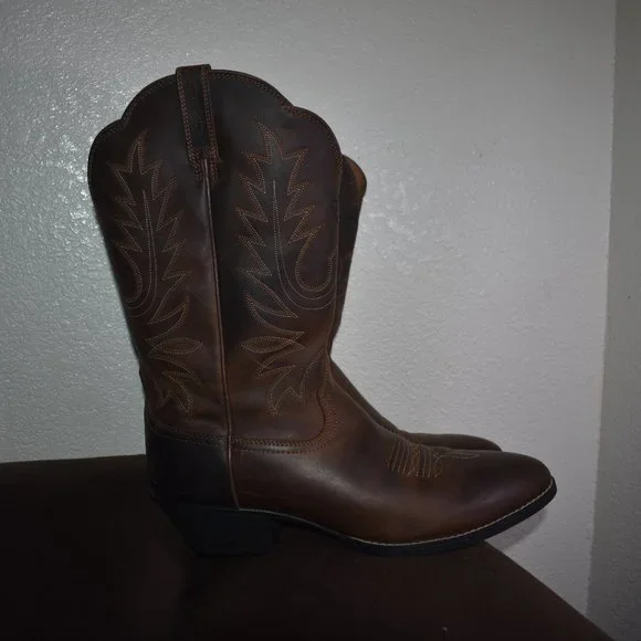 Heritage R Toe Distressed Brown Western Boot Size 11B - Picture 2 of 10